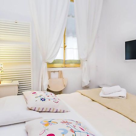 Bed & Breakfast Il Mago Varraze Exterior foto