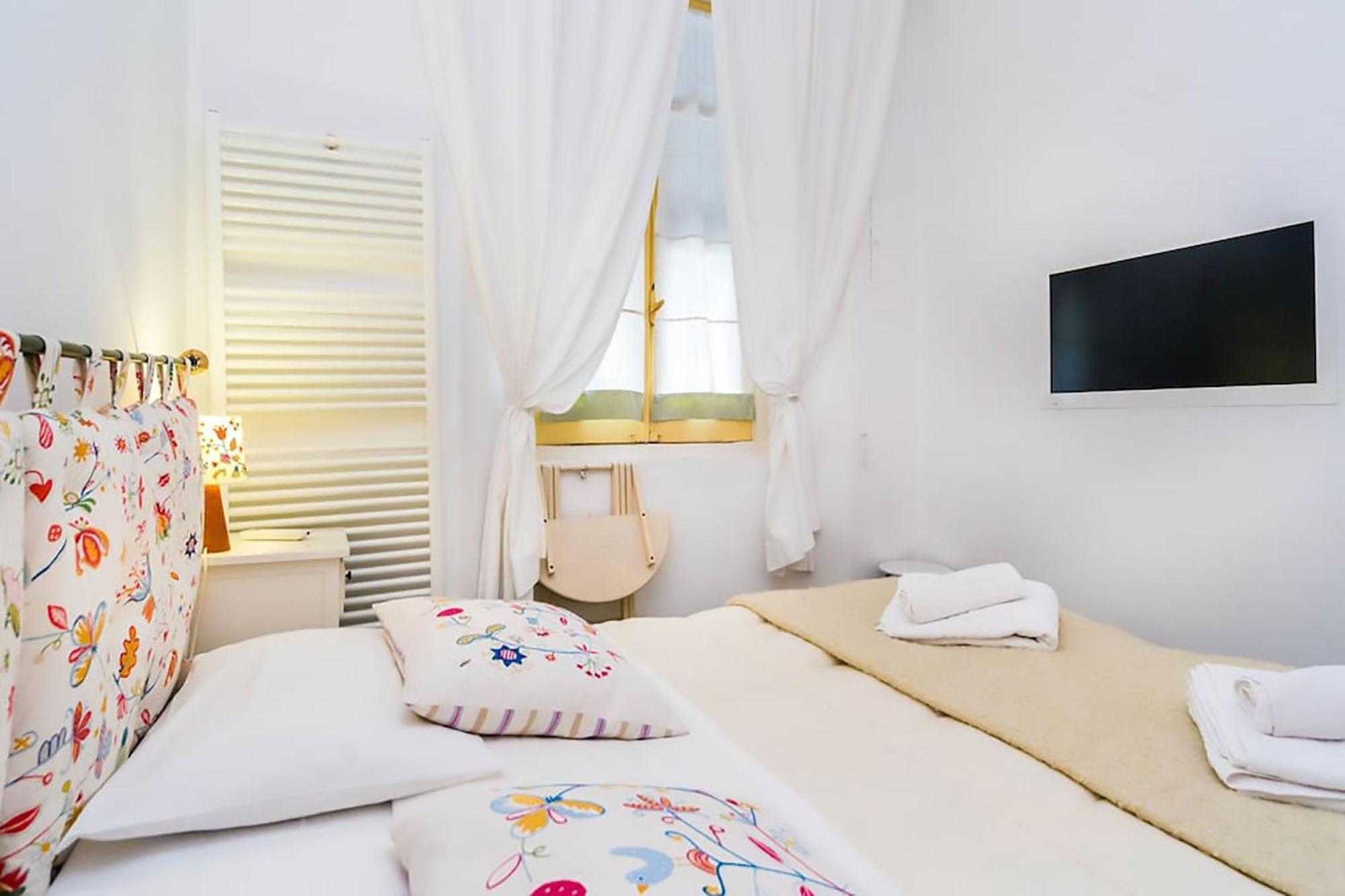 Bed & Breakfast Il Mago Varraze Exterior foto