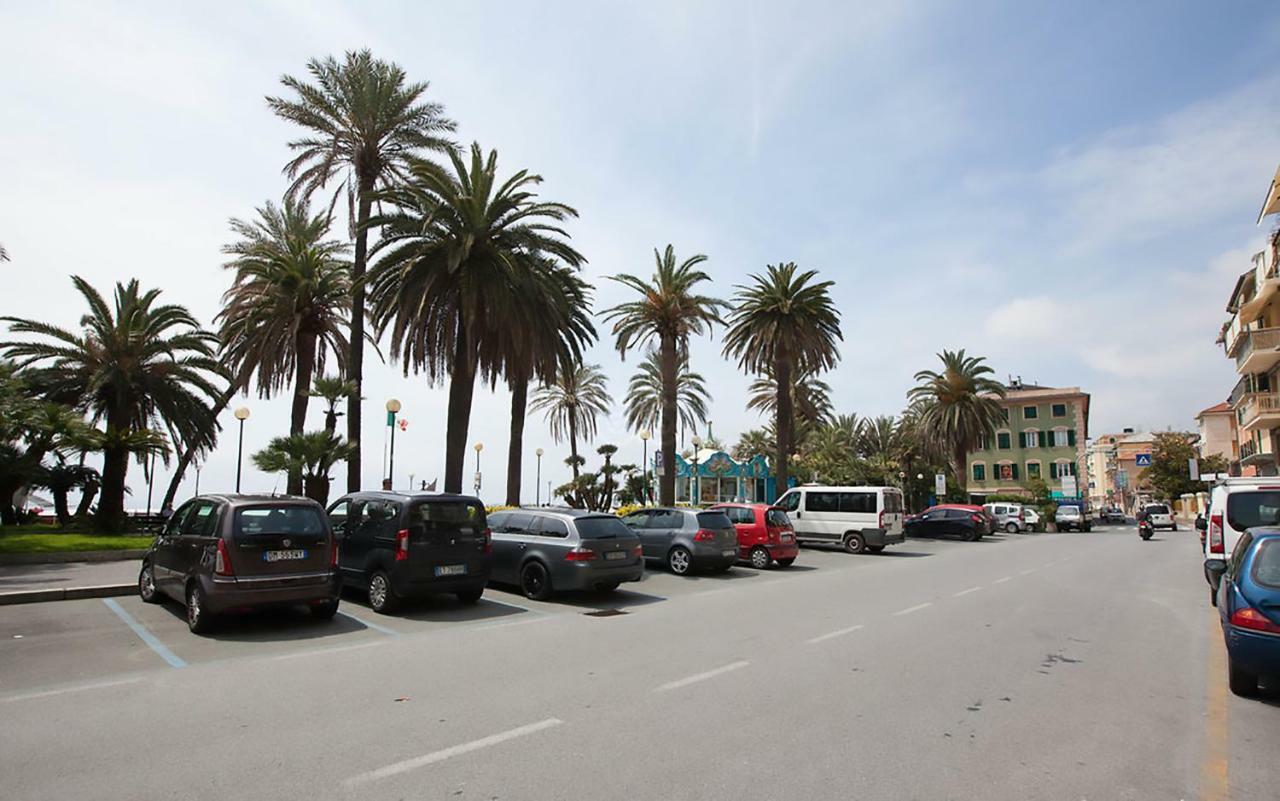Bed & Breakfast Il Mago Varraze Exterior foto